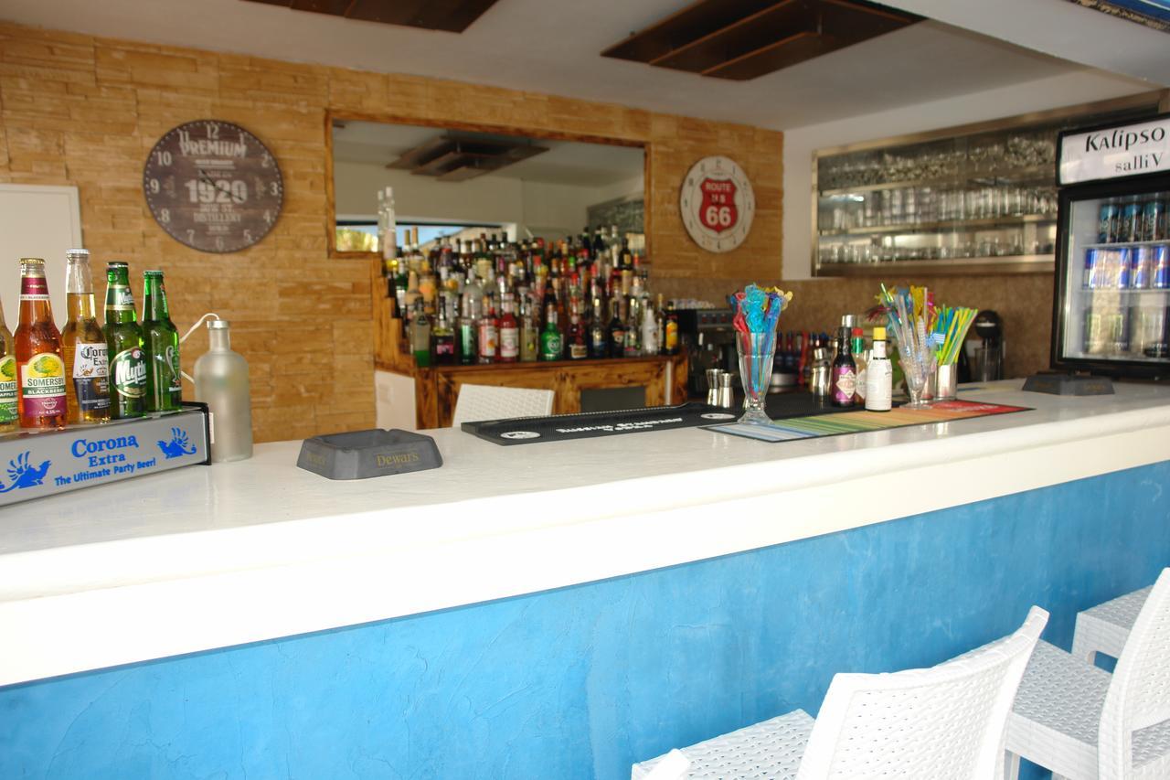 Kalipso Villas Perissa  Buitenkant foto