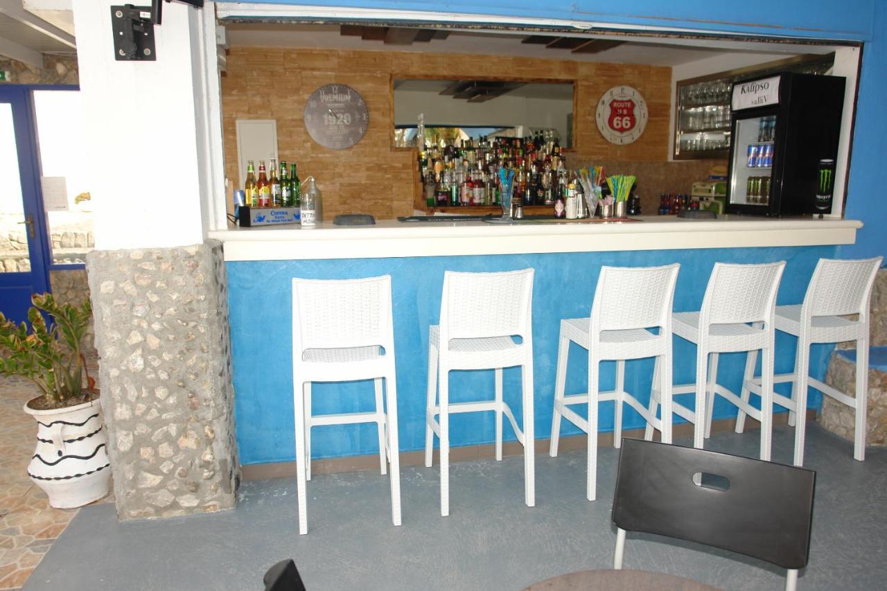 Kalipso Villas Perissa  Buitenkant foto